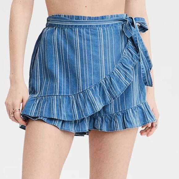 American Eagle Blue Striped High Waisted Skort Short - Picture 1 of 8
